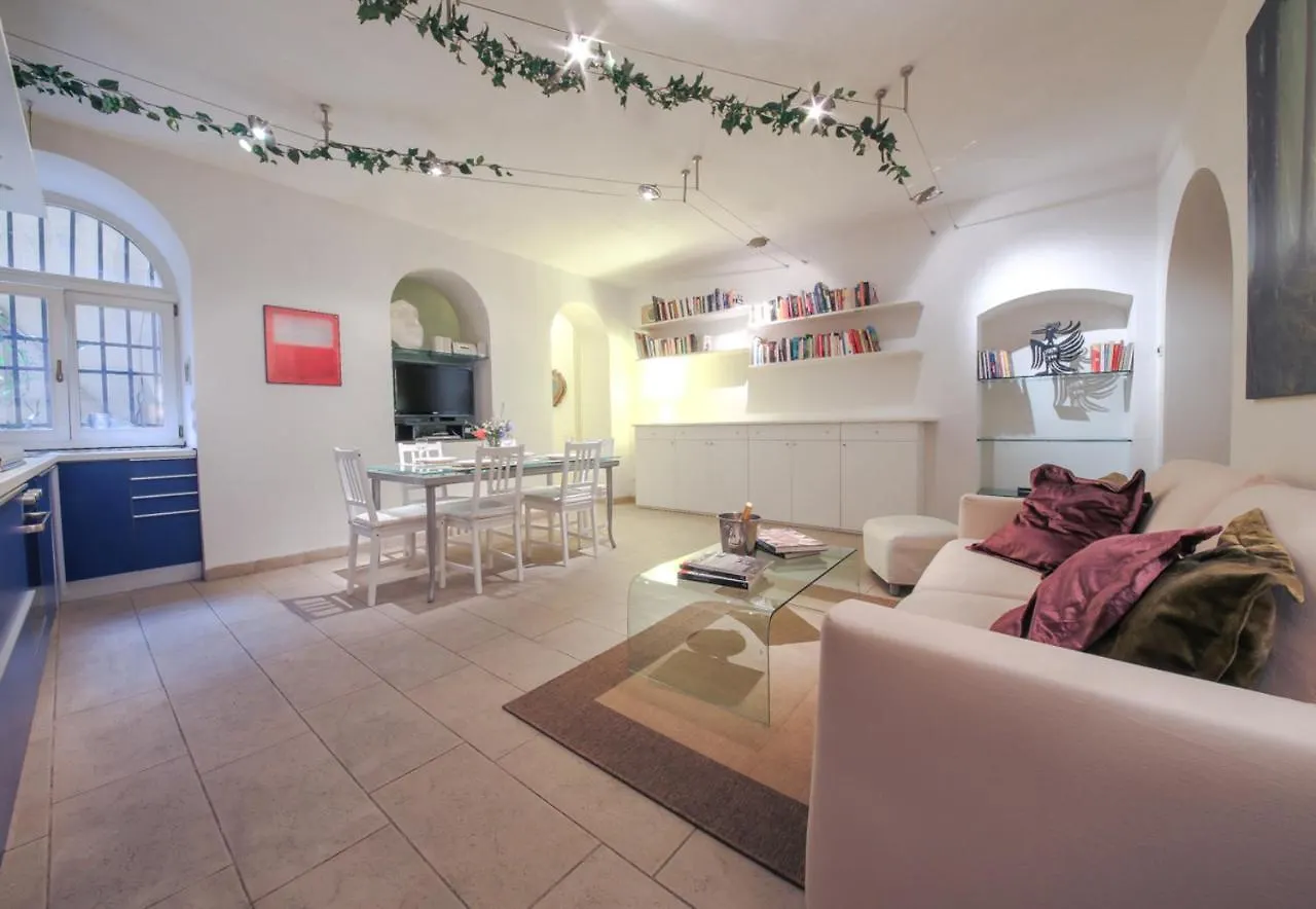 Duomo Deluxe Apartment Florence 0*,  Italy